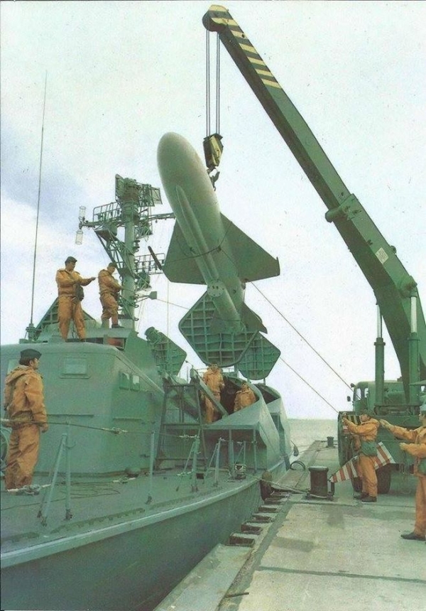 ss-n-2"冥河"反舰导弹广泛装备于苏制导弹艇