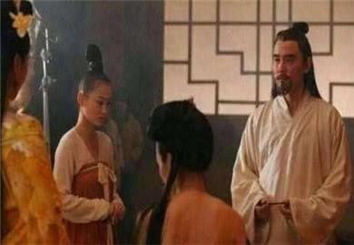 洗澡|古代的漂亮宫女是如何洗澡的？现代人忍不了，令人无法直视！