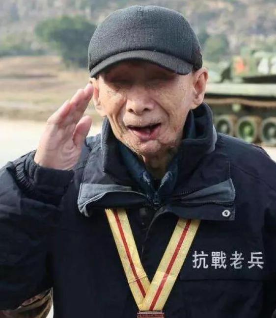 中国|老兵隐姓埋名71年，因一小物件曝光身份，军队直接出动6辆坦克