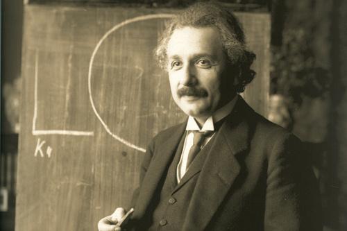 “世纪伟人”爱因斯坦，为何孩子却接连患有精神病？原因令人唏嘘
