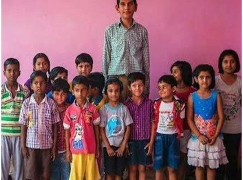 印度8岁儿童身高1.98米，破吉尼斯世界纪录