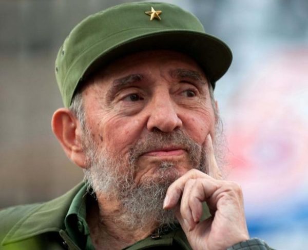 古巴总统对抗美国50年，躲过600次暗杀，为看我国阅兵没顾上吃饭