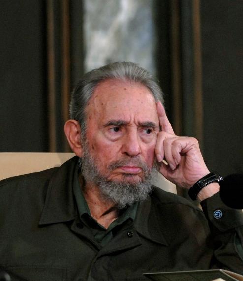 古巴总统对抗美国50年，躲过600次暗杀，为看我国阅兵没顾上吃饭