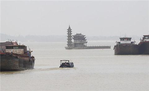 鄱阳湖：中国这座古建筑物，一年只出现一次，其余时间全部沉入湖水中