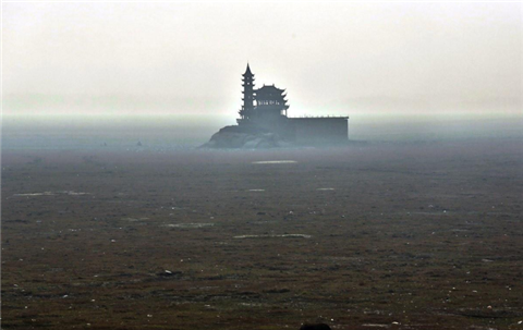 鄱阳湖：中国这座古建筑物，一年只出现一次，其余时间全部沉入湖水中