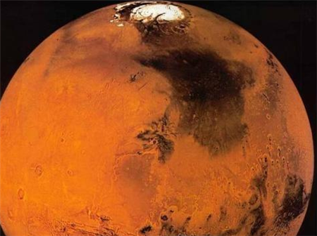 火星上竟出现长达披肩的女人，她究竟是谁？专家的解释惊呼众人(4)