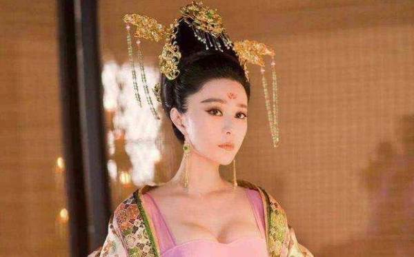 『』中国古代4个最妖艳的千古美女，美艳远超4大美女？