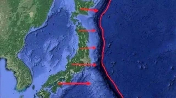 [马里亚纳]海底一万多米深处有摩擦声，马里亚纳海沟板块活跃，日本感到不安