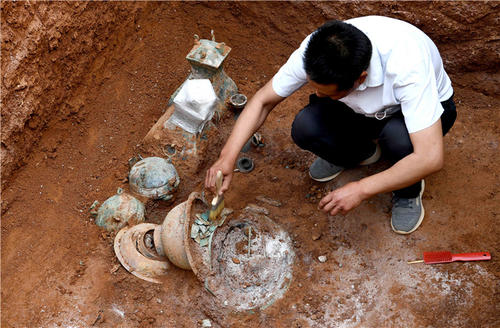 西汉|河南洛阳发掘一处西汉家族墓 墓主身份成谜