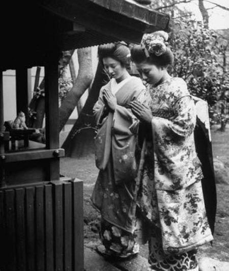 艺伎|只陪酒不卖身，80年前日本艺伎罕见老照片