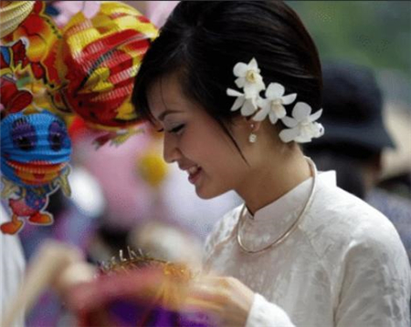 越南的“奇葩”婚俗：新娘与旧爱共度良宵，新郎不能“阻止”？