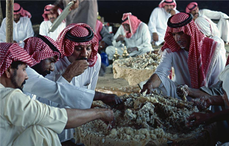 沙特为何不准本国男子外娶？4个国家包括在内，原因很让人意外(3)