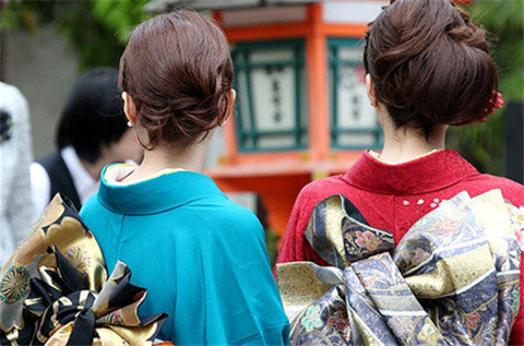 震惊！日本女人不结婚真相：竟是去这里舒压？
