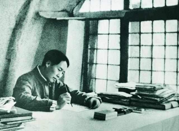 毛主席用九天时间写成了一部大书，预判了一场伟大战争的胜利