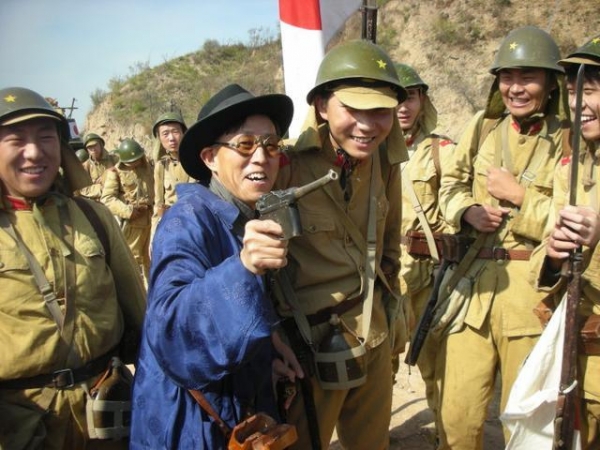 日本|中国最牛汉奸：吃日本喝日本，娶日本女人，却用8个字杀2万日军