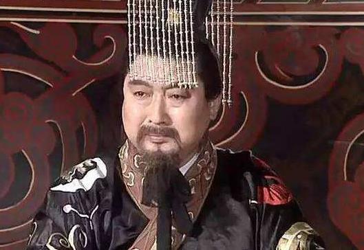 诸葛亮死后，刘禅做了两件事，一件比一件高明，为何最终却成庸主