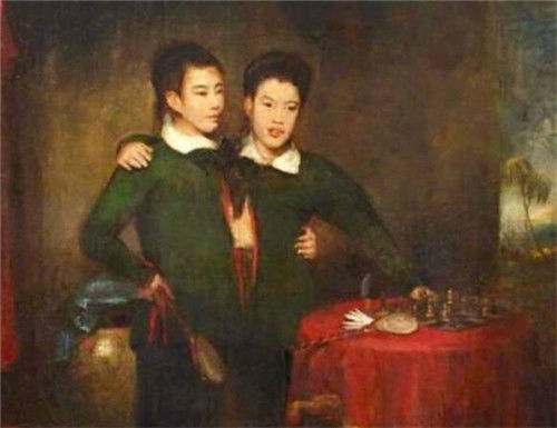 华裔连体兄弟，因身体特殊被展览，走红后娶一对姐妹，生22个孩子