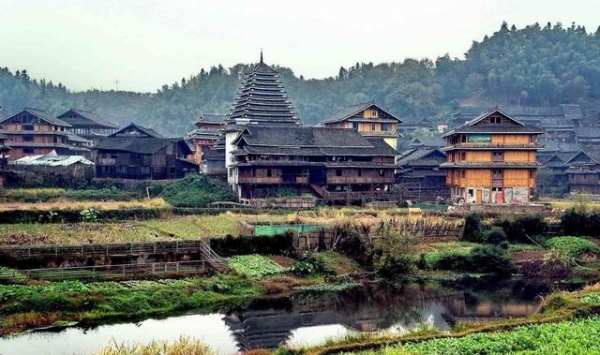 占里村|神秘的侗族村落，600多年来男不外娶女不外嫁，只为守护一个秘密