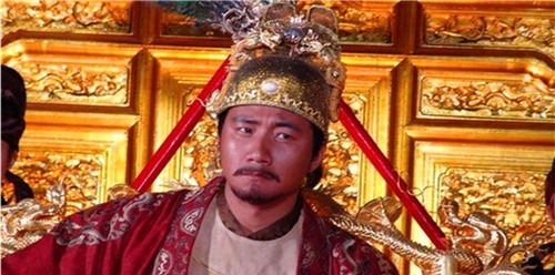 范仲淹|皇帝问死囚先祖何人死囚自豪说出祖宗后，朱元璋大喜免死5次