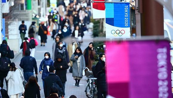 『日本』突发！安倍正在家休息时 遭一持刀汽油罐女子翻墙闯入