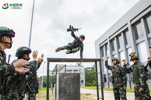 训练■超清直击：武警官兵春季大练兵火热现场，血性来袭！