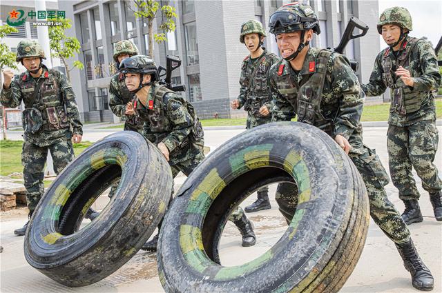 训练■超清直击：武警官兵春季大练兵火热现场，血性来袭！