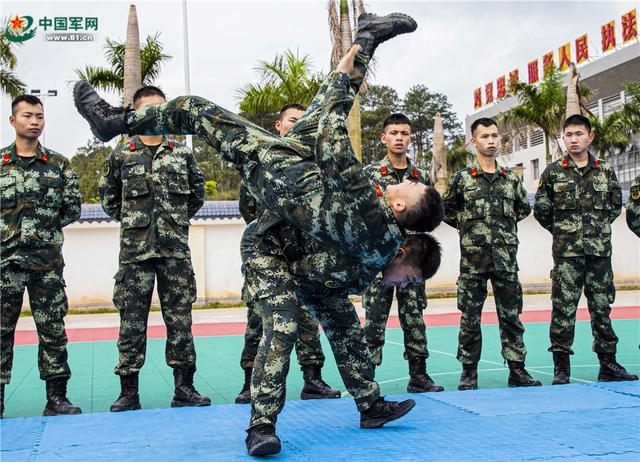 训练■超清直击：武警官兵春季大练兵火热现场，血性来袭！