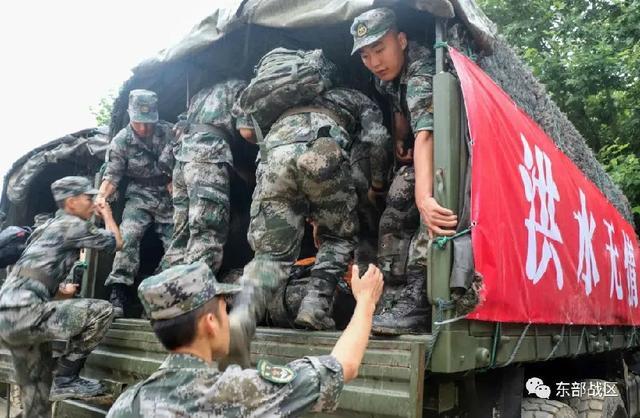 抗洪|闻＂汛＂而动！东部战区多支部队从演训场赴江西、安徽抗洪