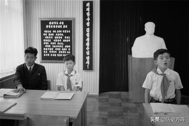 #老照片#1978年朝鲜平壤中小学生学习生活老照片