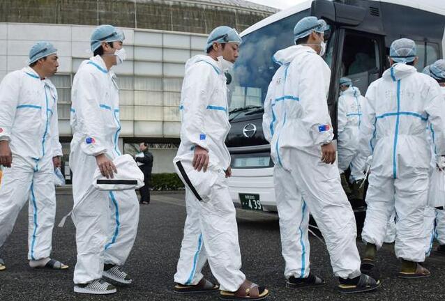 「日本」疫情失控！驻日美军拉响警报，别再接近日本人！