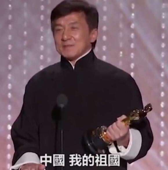 『周杰伦』周杰伦：以身为中国人而感到骄傲；陈冠希：我坚信自己是中国人