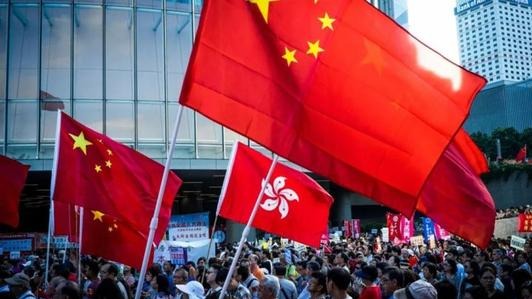 敌人统统拿下！23年后，国安法让我们完整“统管”香港！
