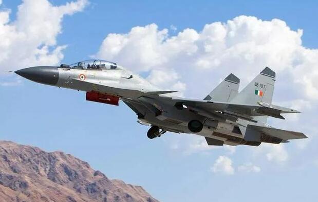 印度空军为何只要苏-30，坚决不买苏-35？居然是因为中国