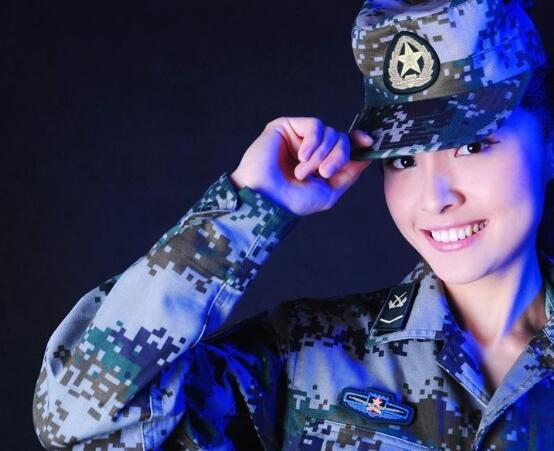 女兵|每年入伍的女兵有那么多，为何很少看到女兵退役？