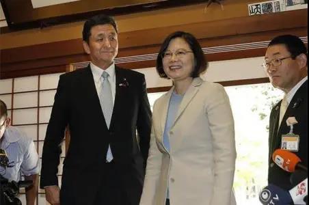 太郎|安倍太老谋深算了！原来这才是他“辞职”的终极安排