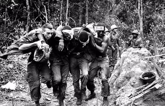 美国先进武器一大堆，为什么越南战争还是失败了？原因原来是这样。